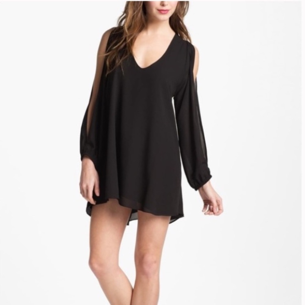 Black Lovers + Friends Gracie Slit Sleeve Dress, size medium